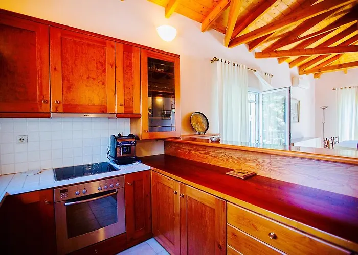 Niobe Luxury * Loutráki